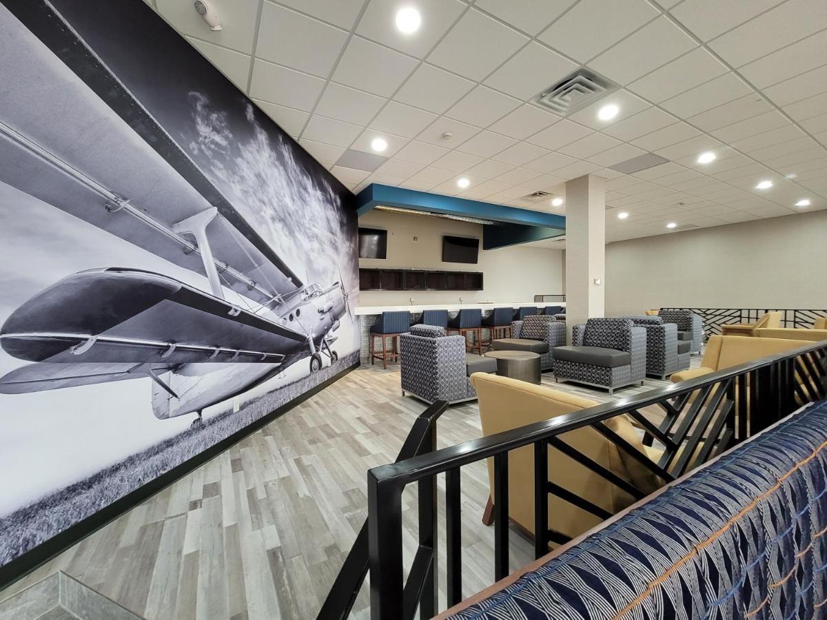 Wingate By Wyndham Wichita Airport酒店 外观 照片