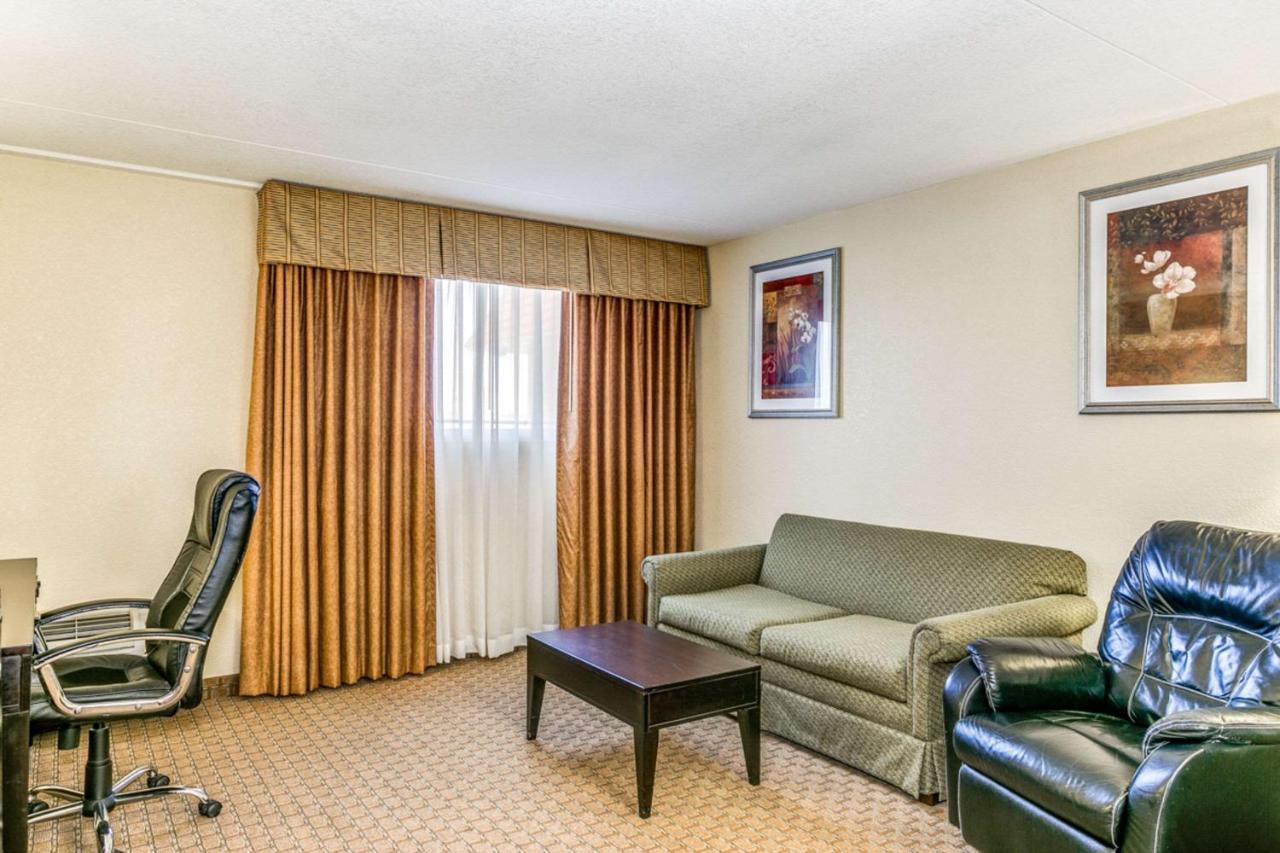 Wingate By Wyndham Wichita Airport酒店 外观 照片