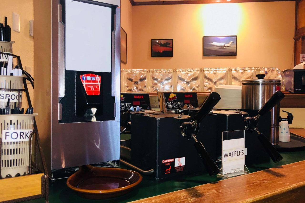 Wingate By Wyndham Wichita Airport酒店 外观 照片